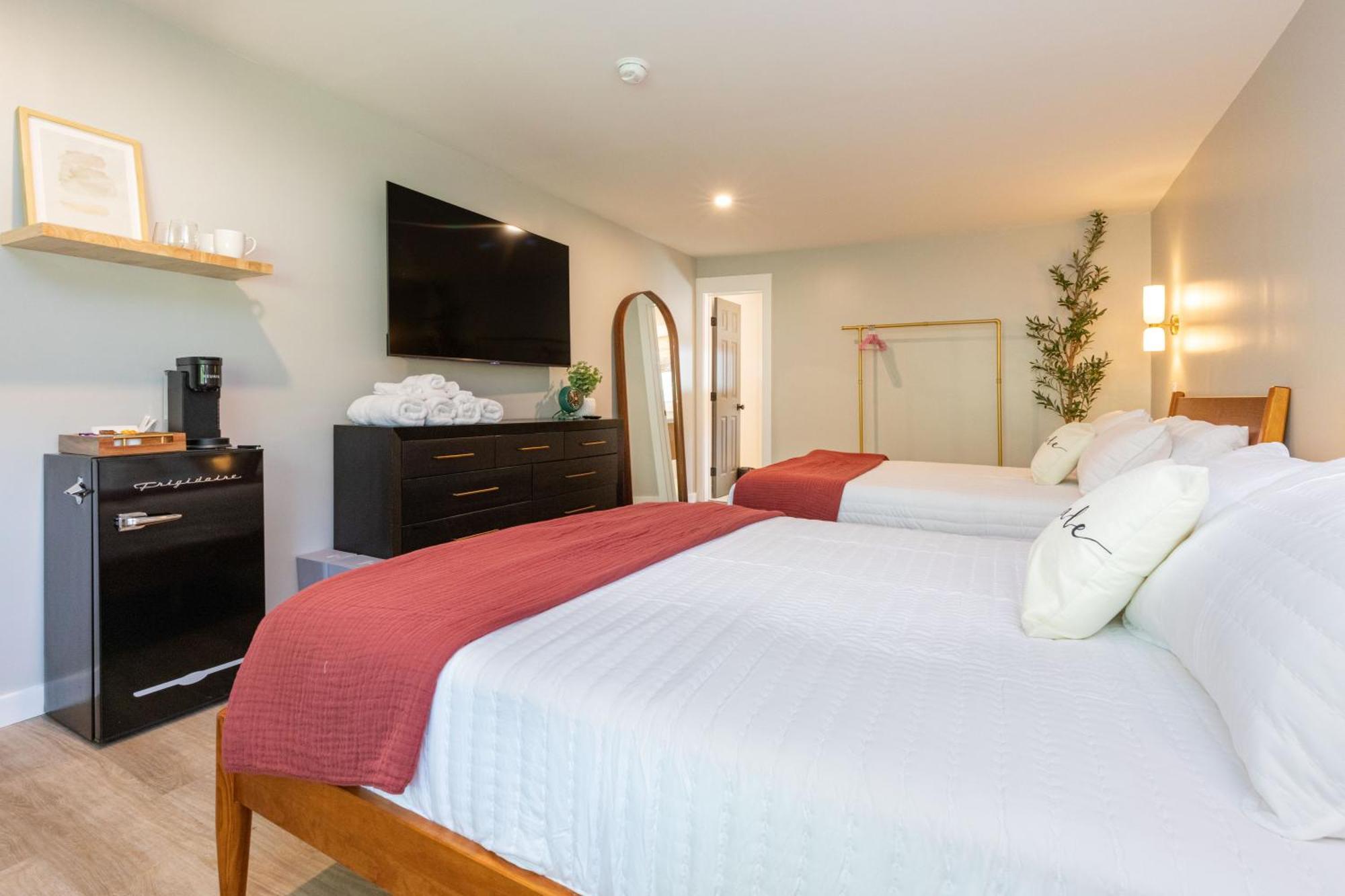 מגי ואלי Dogwood Boutique Motel מראה חיצוני תמונה