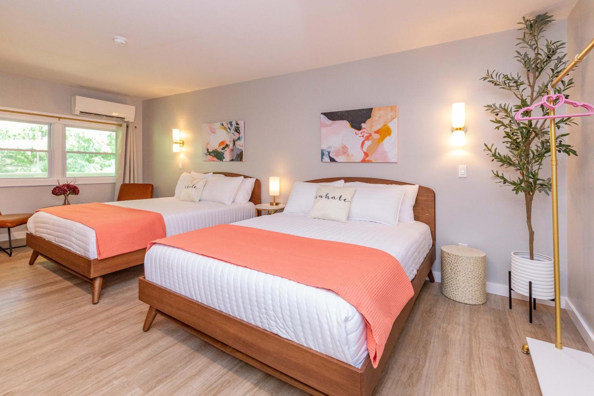מגי ואלי Dogwood Boutique Motel מראה חיצוני תמונה