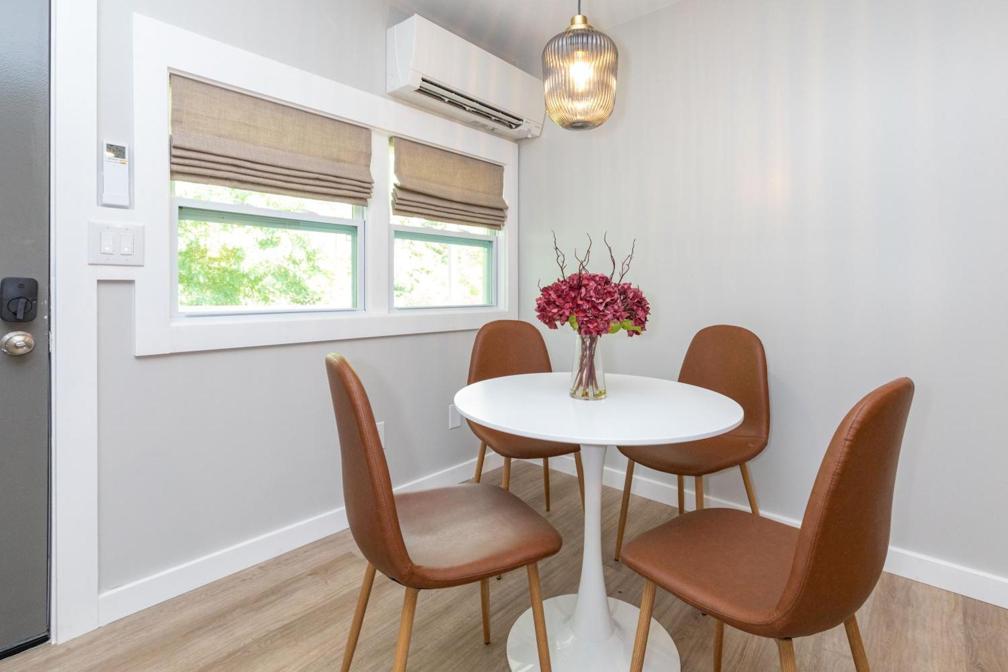 מגי ואלי Dogwood Boutique Motel מראה חיצוני תמונה